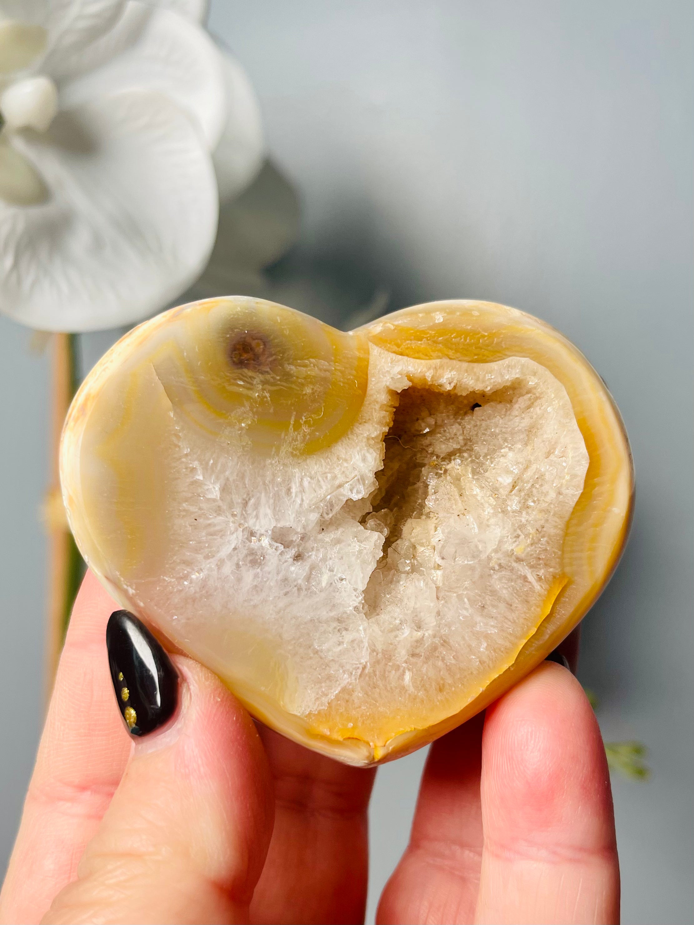 Golden Geode Heart | H7