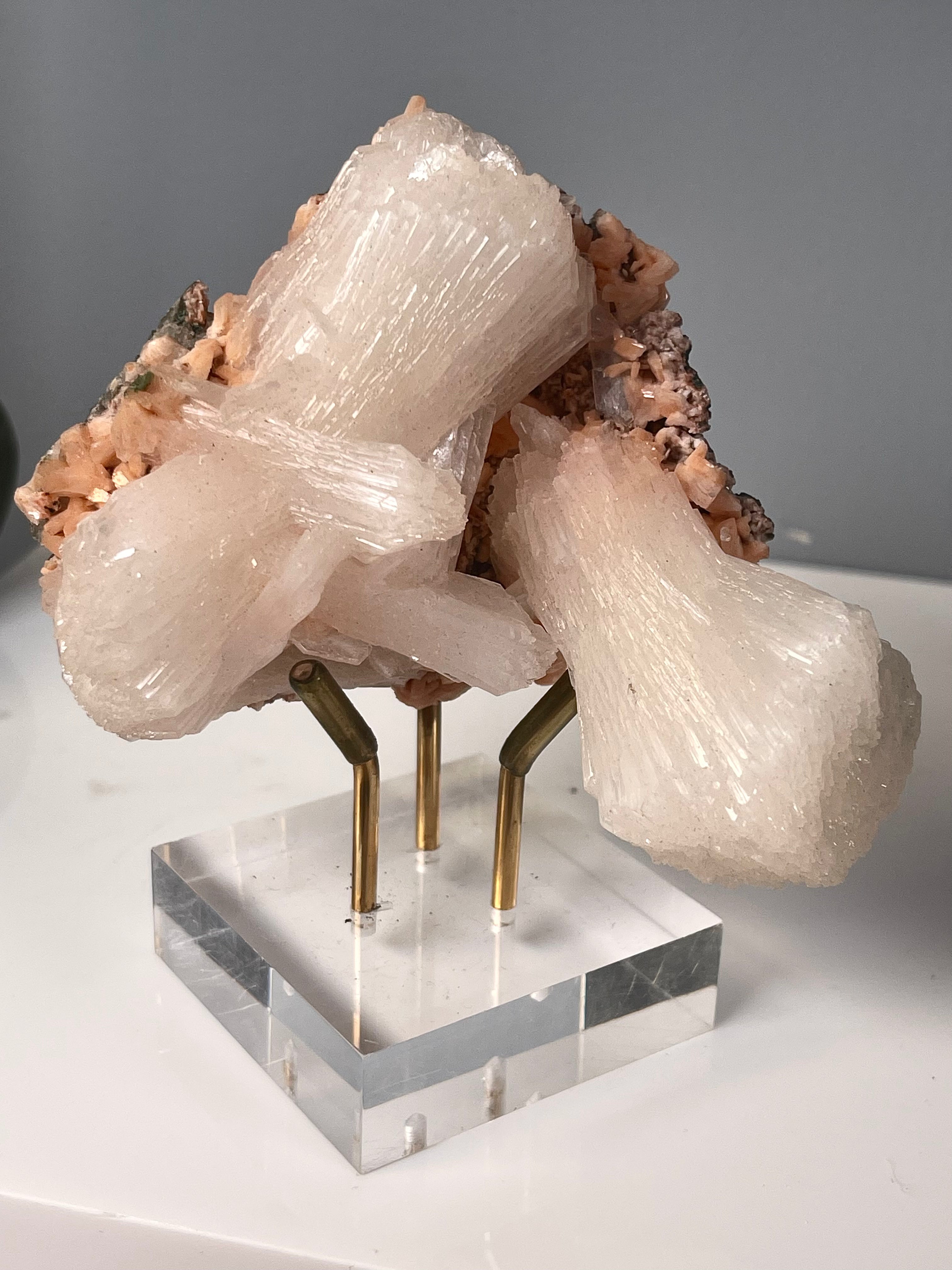 White Stilbite on Pink Heulandite | SH2