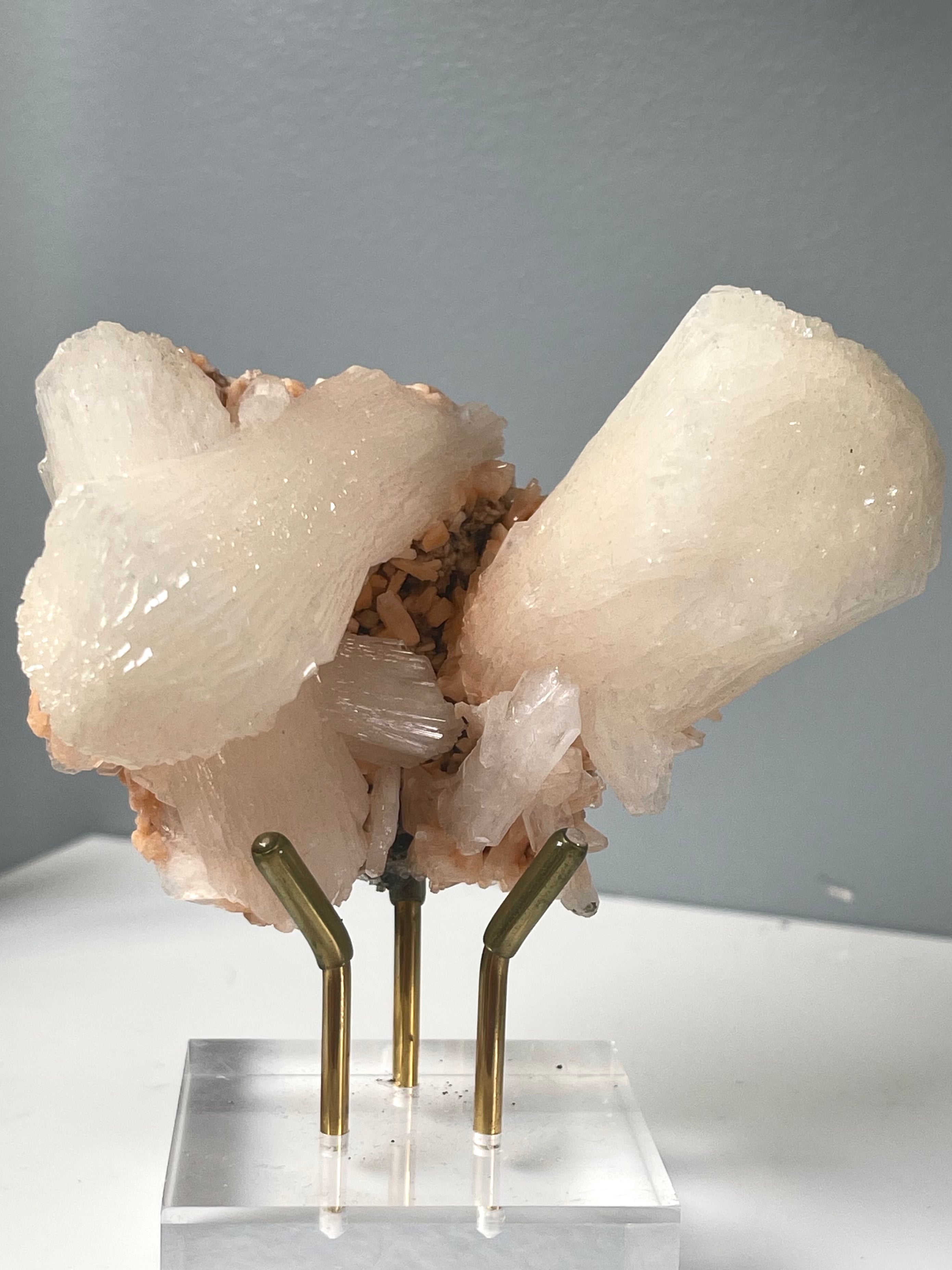 White Stilbite on Pink Heulandite | SH9