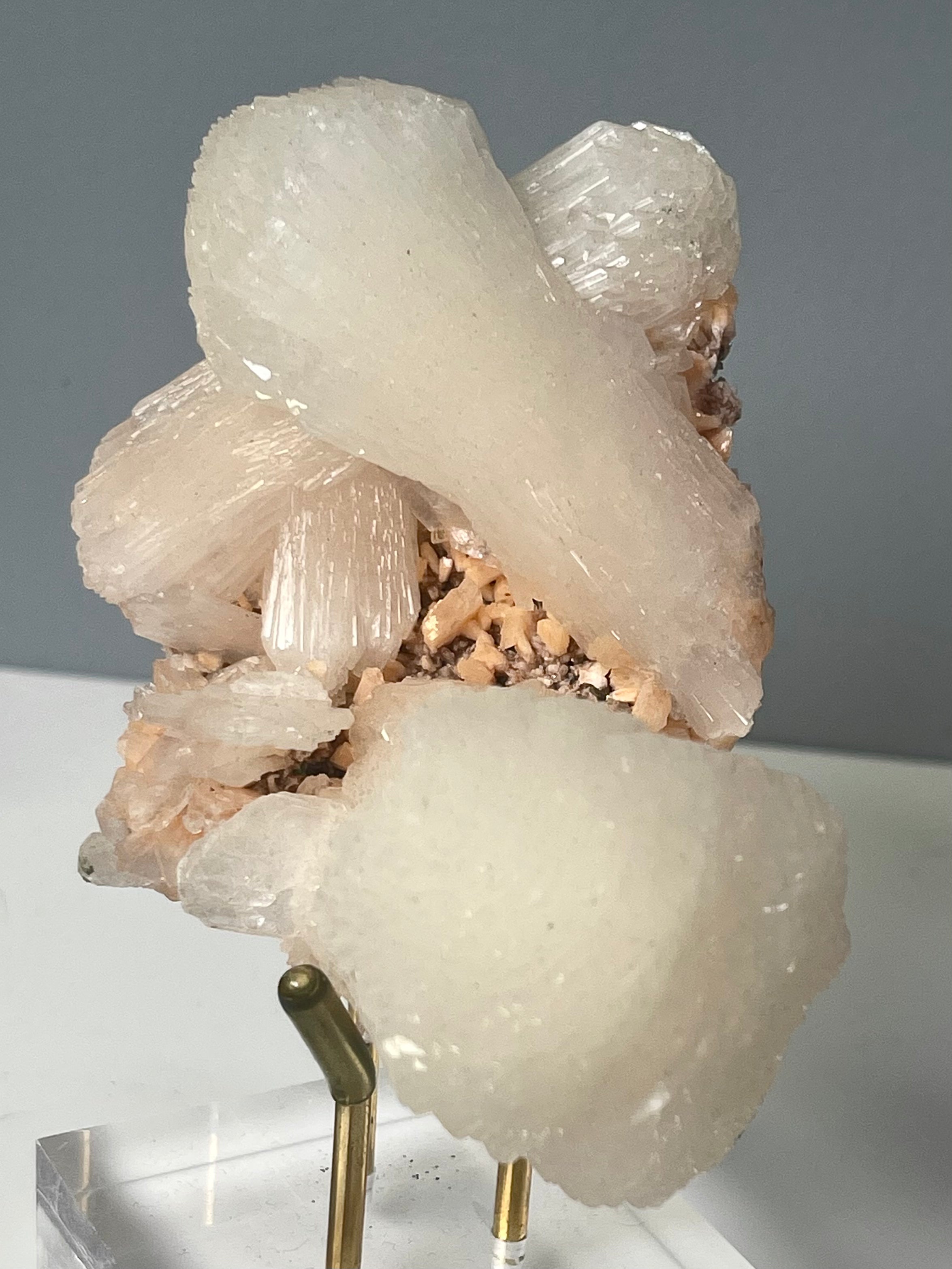 White Stilbite on Pink Heulandite | SH9