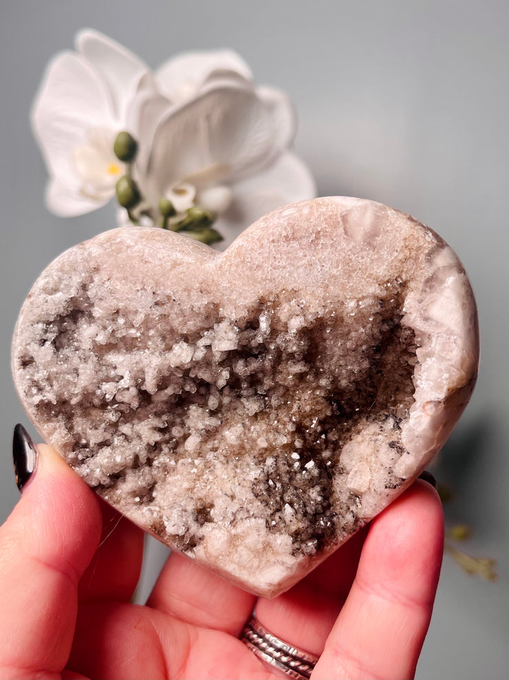 Druzy Flower Agate Geode Heart with Dendrite | HD