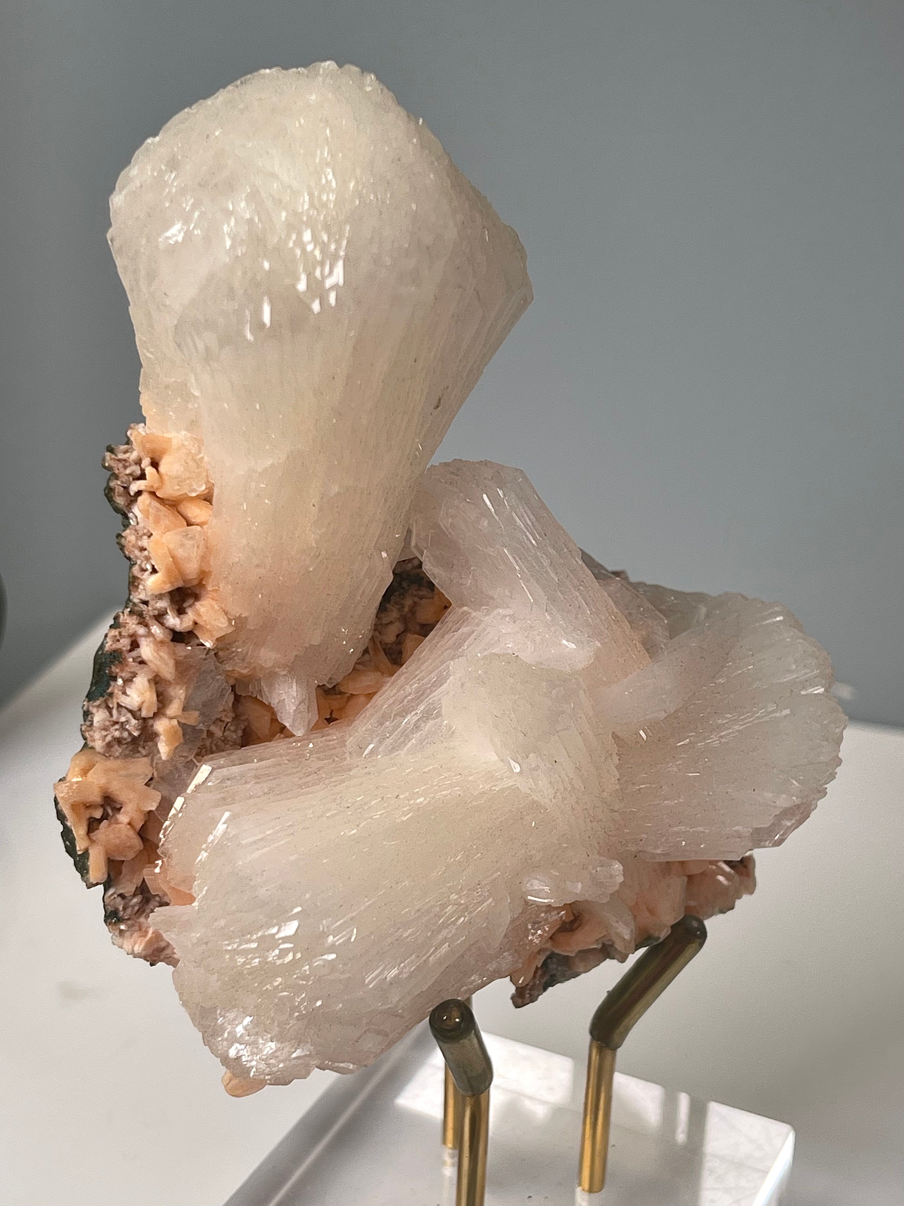 White Stilbite on Pink Heulandite | SH2